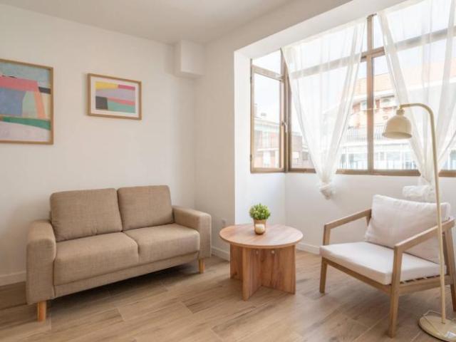 Apartamentos Madrid Madrid ES99510371