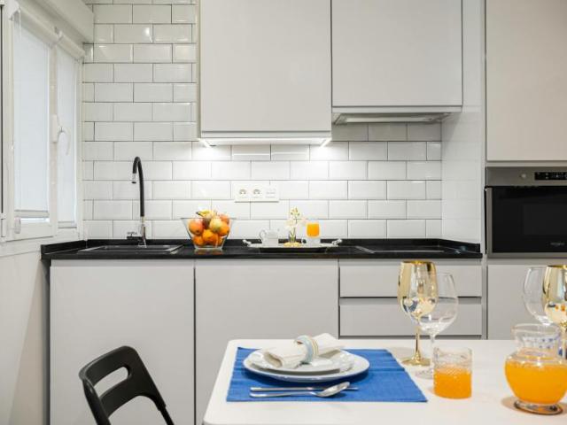 Apartamentos Madrid Madrid ES99829732