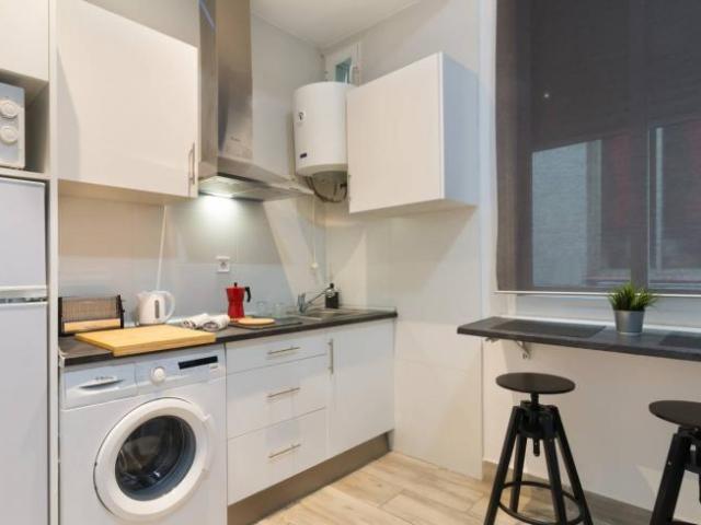 Apartamentos Madrid Madrid ES90353683