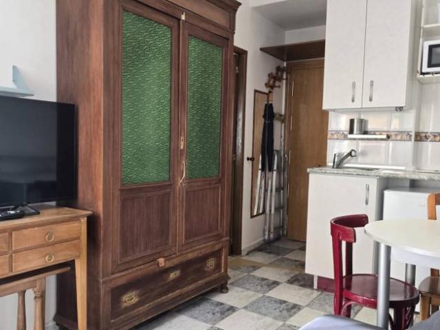 Apartamentos Madrid Madrid ES90930076