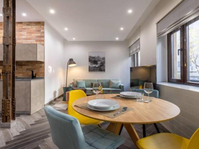 Apartamentos Madrid Madrid ES92660351