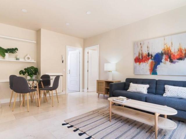 Apartamentos Madrid Madrid ES92747357