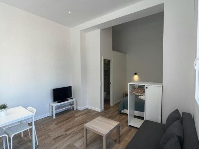 Apartamentos Madrid Madrid LS77457696