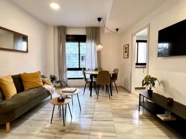 Apartamentos Malaga Malaga 98364651