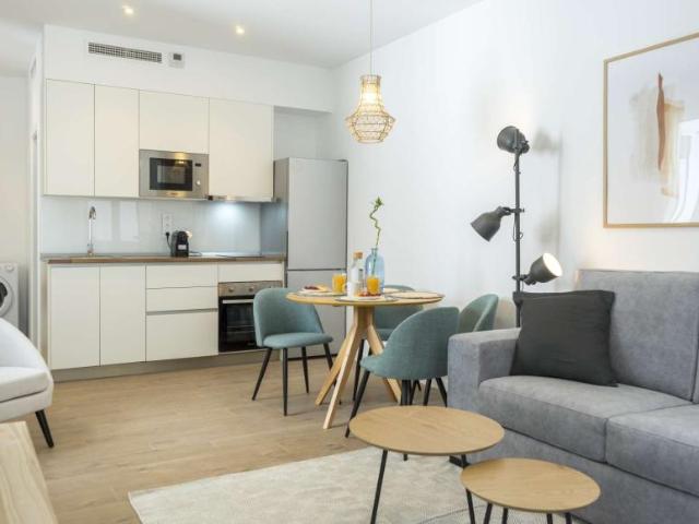 Apartamentos Malaga Malaga 99010134