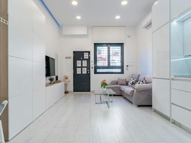 Apartamentos Málaga Málaga 102340113