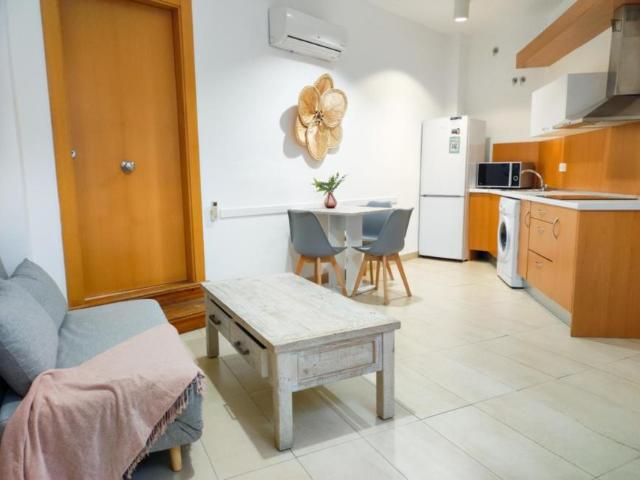 Apartamentos Malaga Malaga 103285782