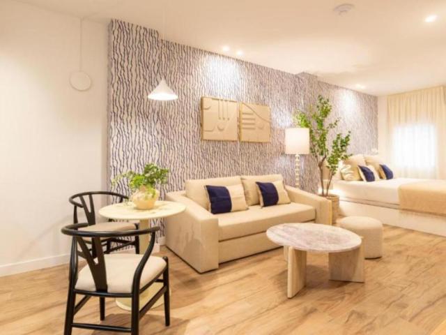 Apartamentos Malaga Malaga 103286189
