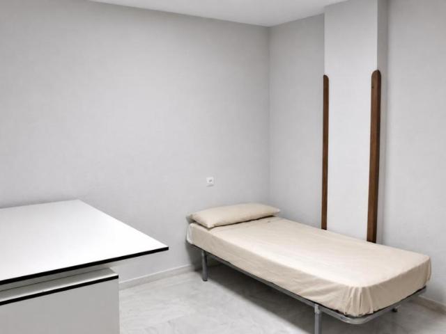 Apartamentos Málaga Málaga ES102883146