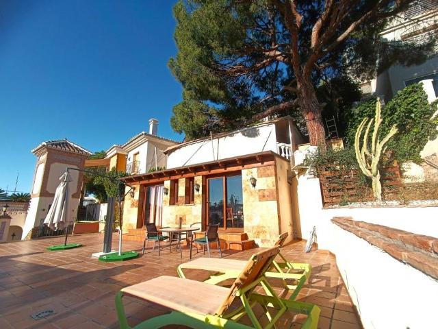 Apartamentos Málaga Málaga LS100764476