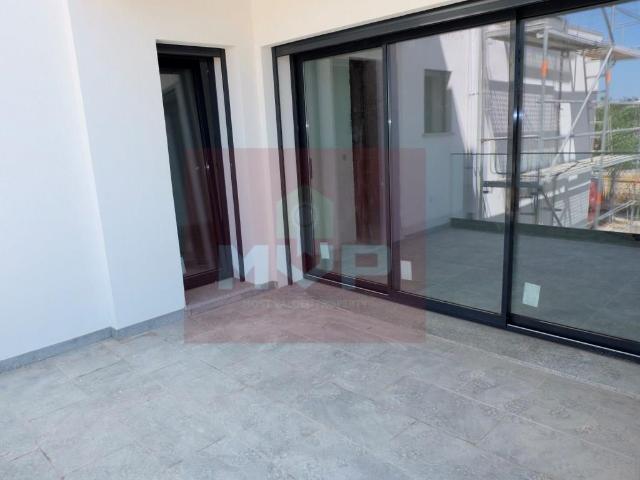 Apartamentos novos T1, T2 e T3 em condominio fechado com pis. 0m² Conceição