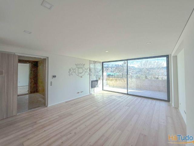 Apartamentos Novos T2 na Cobertura, Creixomil, Guimarães | 26063916786