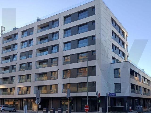 Apartamentos novos T3 e T4 na Avenida da Boavista, com Garagem e Varanda