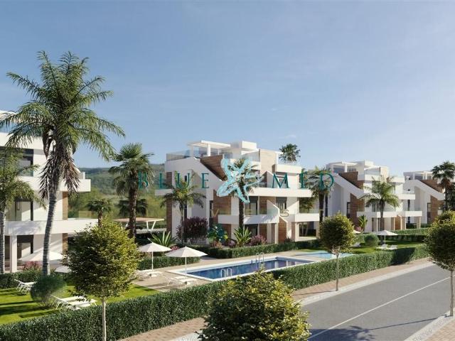 Apartamentos nuevos en Hacienda del Alamo
