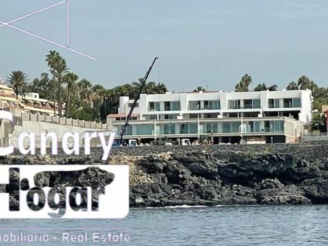 ¡Apartamentos nuevos para estrenar Minerva en Costa del Silencio, en 1 linea de mar