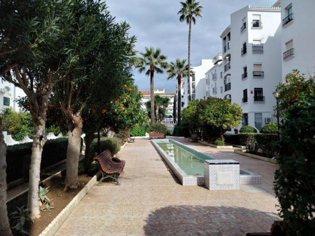 Apartamentos San Luis De Sabinillas Málaga 98319152