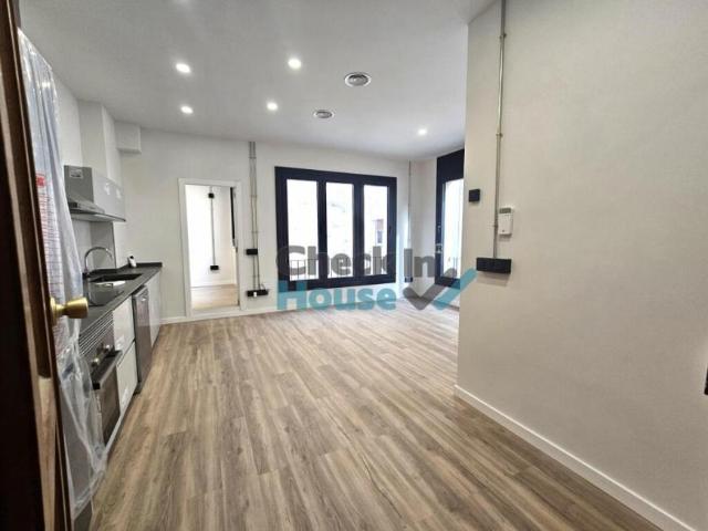 Apartamentos Sant Feliu De Guixols Girona 98058406