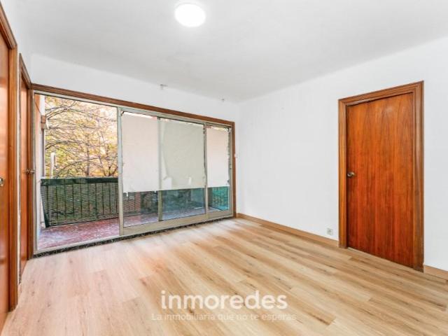 Apartamentos Santa Coloma De Gramenet Santa Coloma De Gramenet LS100612838