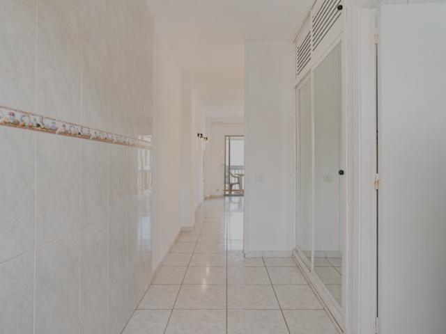 Apartamentos Santa Cruz De Tenerife Canary Islands LS101518819