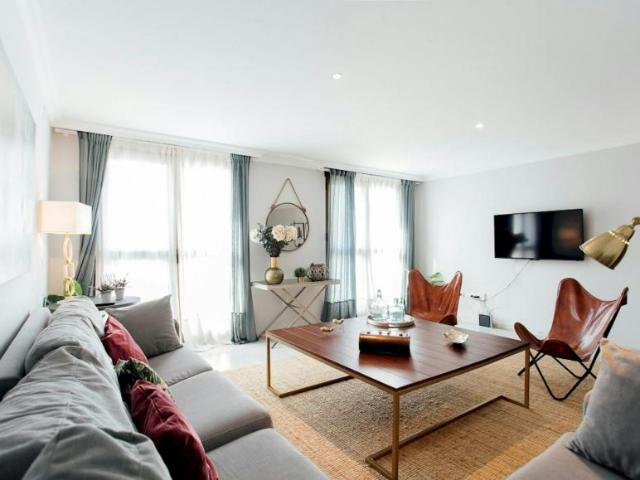 Apartamentos Sevilla Sevilla ES100530860