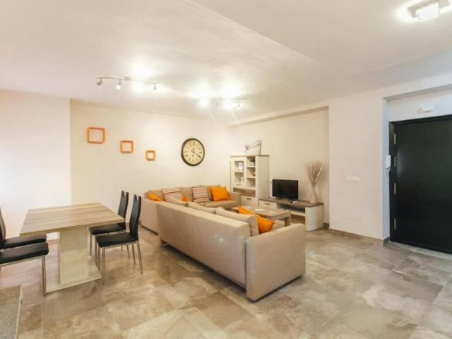 Apartamentos Sevilla Sevilla ES100674907