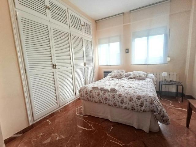 Apartamentos Sevilla Sevilla LS102849270