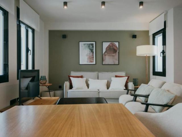 Apartamentos Sevilla Sevilla 100812668
