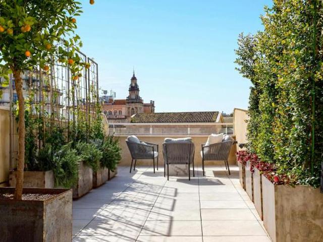 Apartamentos Sevilla Sevilla 83398576