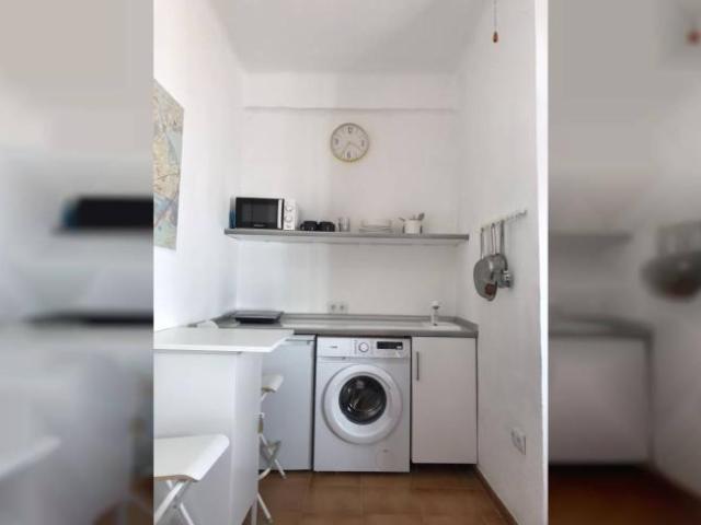 Apartamentos Seville Seville ES104867637
