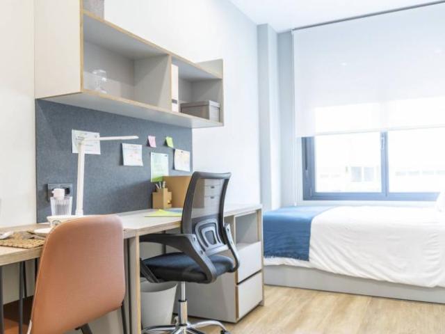 Apartamentos Seville Seville ES101820732