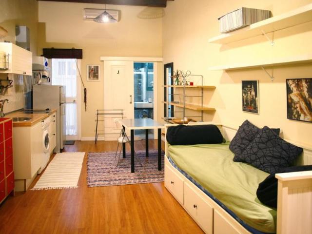 Apartamentos Seville Seville ES103285481