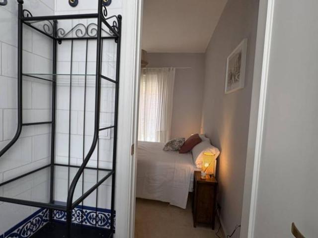 Apartamentos Seville Seville ES92384083