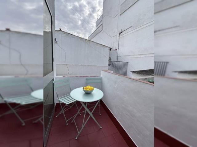 Apartamentos Seville Seville ES96066852
