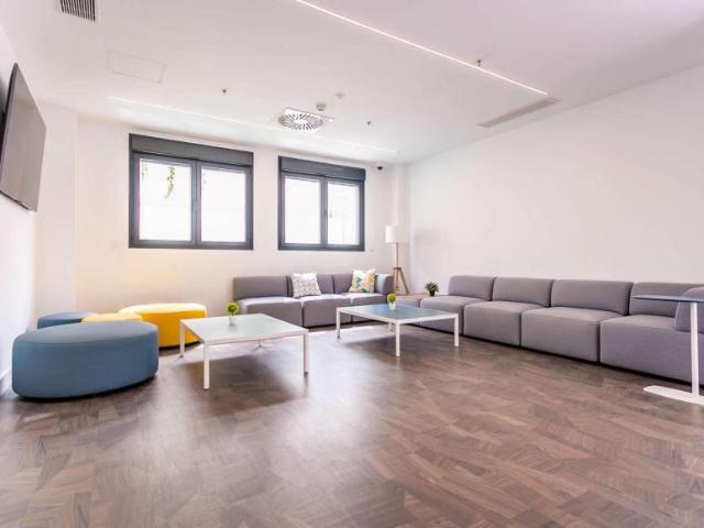 Apartamentos Seville Seville LS101837398