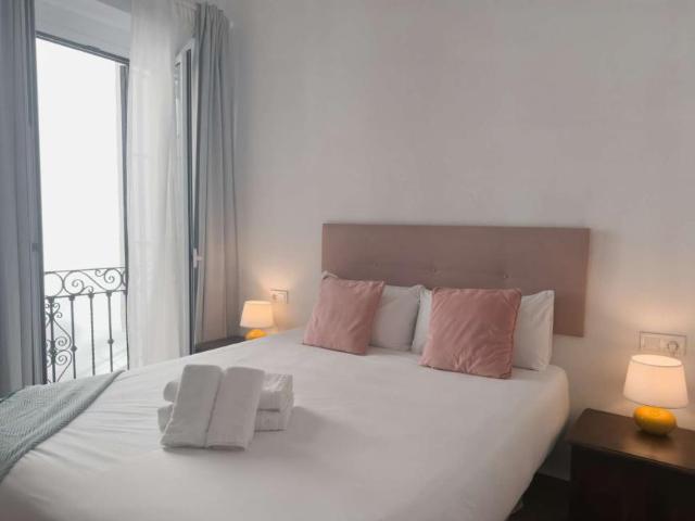 Apartamentos Seville Seville LS97272064