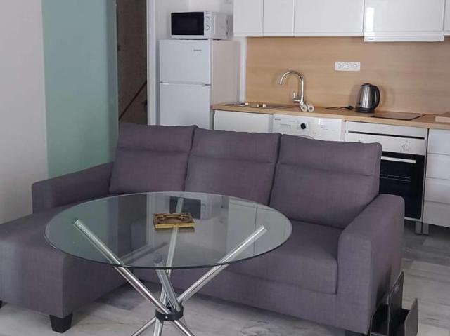 Apartamentos Seville Seville LS99155478
