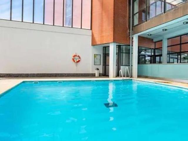 Apartamentos Seville Seville 101849369