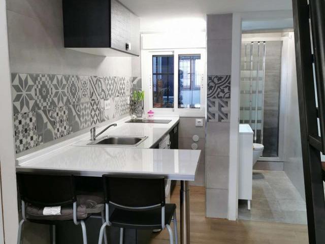 Apartamentos Seville Seville 78418764