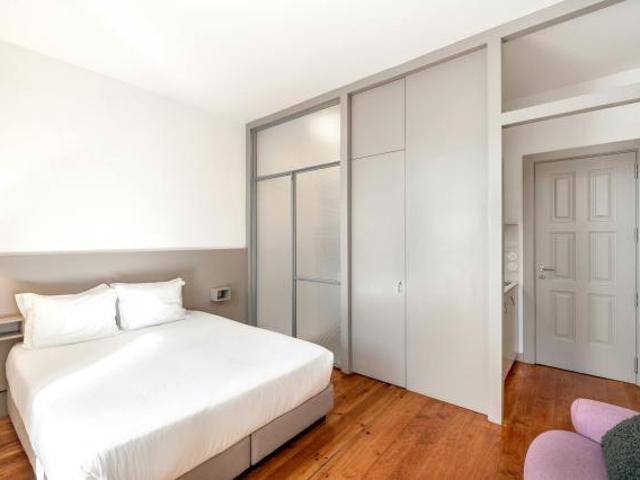 Apartamentos Porto Porto 4000 126 DLS88580952