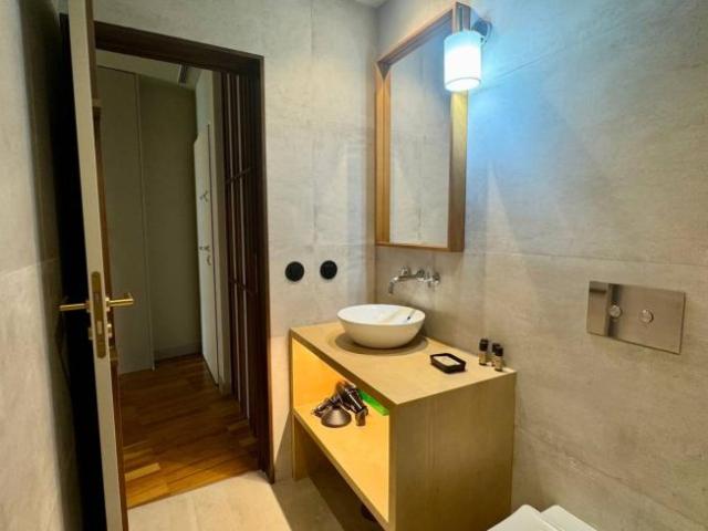 Apartamentos Porto Porto 4000 165 ES93318521