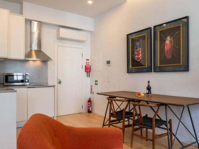 Apartamentos porto porto 4000 196 DLS102850832