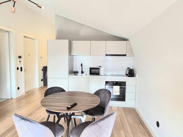 Apartamentos Porto Porto 4000 219 ES93155249
