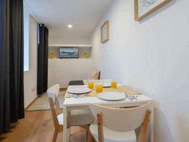 Apartamentos porto porto 4000 301 ES102852287