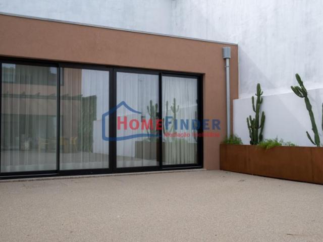 Apartamentos Porto Porto 4200 DLS102951858