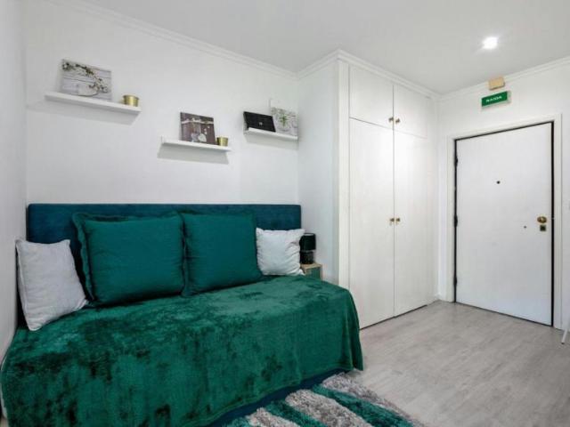 Apartamentos Porto Porto 4350 158 ES102855306