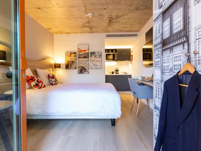 Apartamentos Porto Porto 4300 028 ES101885372