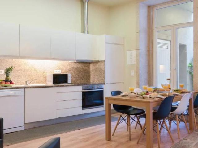 Apartamentos porto porto 4300 198 ES102853372