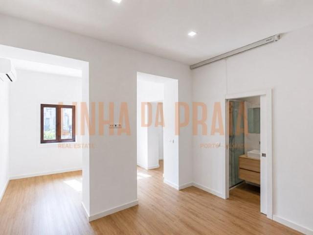 Apartamentos Porto Porto DLS100126963