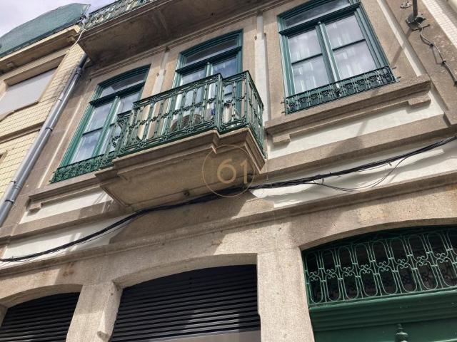 Apartamentos Porto Porto DLS86008384