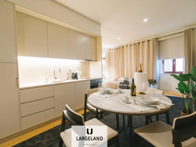 Apartamentos Porto Porto DLS88781950